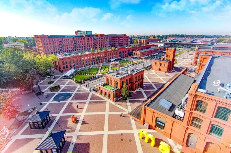 טיול לעיר לודז' עם רכב ונהג