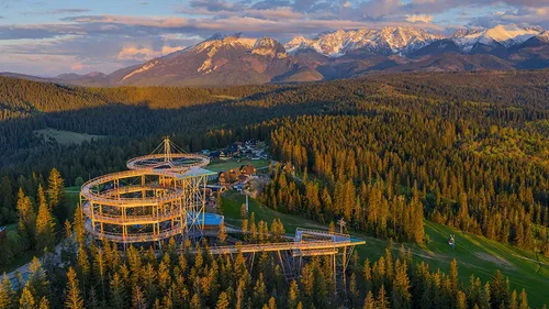 טיול לעיירת הנופש זאקופנה + שבילי צמרות העצים